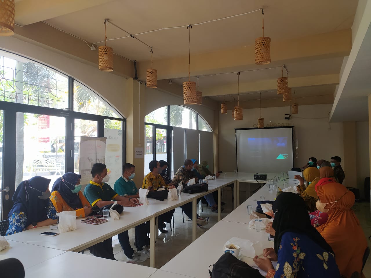 Galeri aktivitas Volunteer for Change Batch 3 (Jember) ke-4